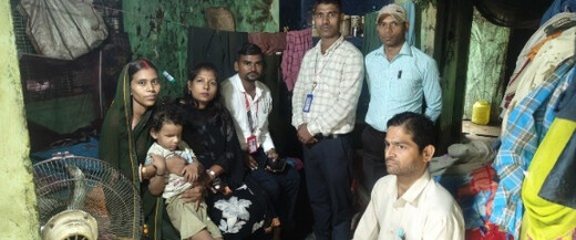 सोशल मीडिया की अपील रंग लाई, दिव्यांग बच्चे को मिला आधार कार्ड